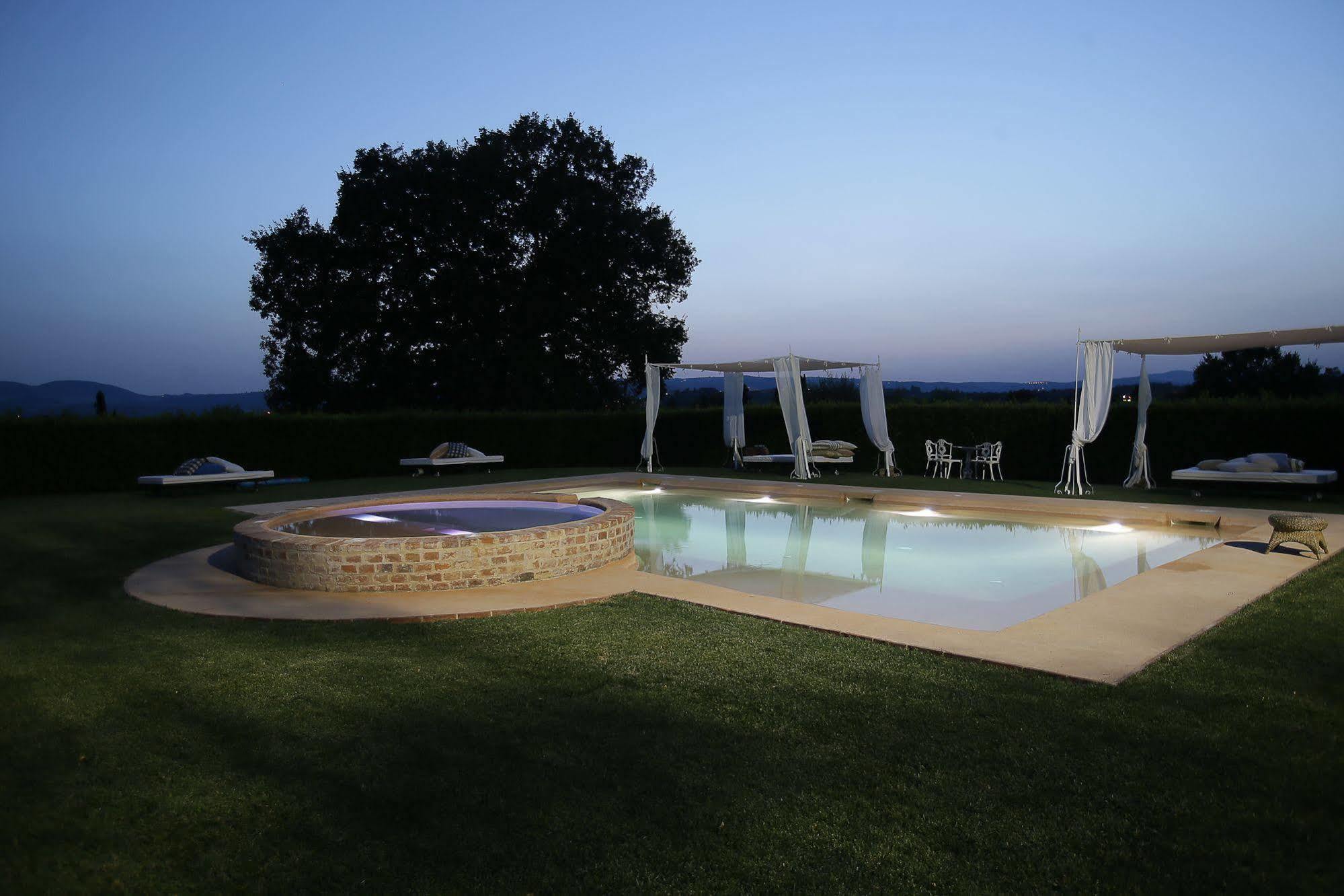 Relais Montemaggiore Bettolle Exterior photo